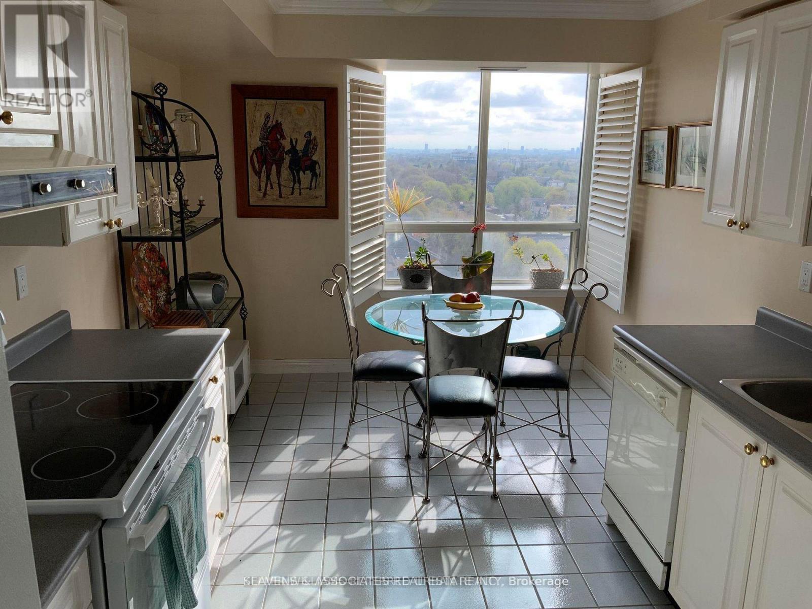 Ph209 - 2 Covington Road, Toronto, Ontario  M6A 3E2 - Photo 15 - C12544276