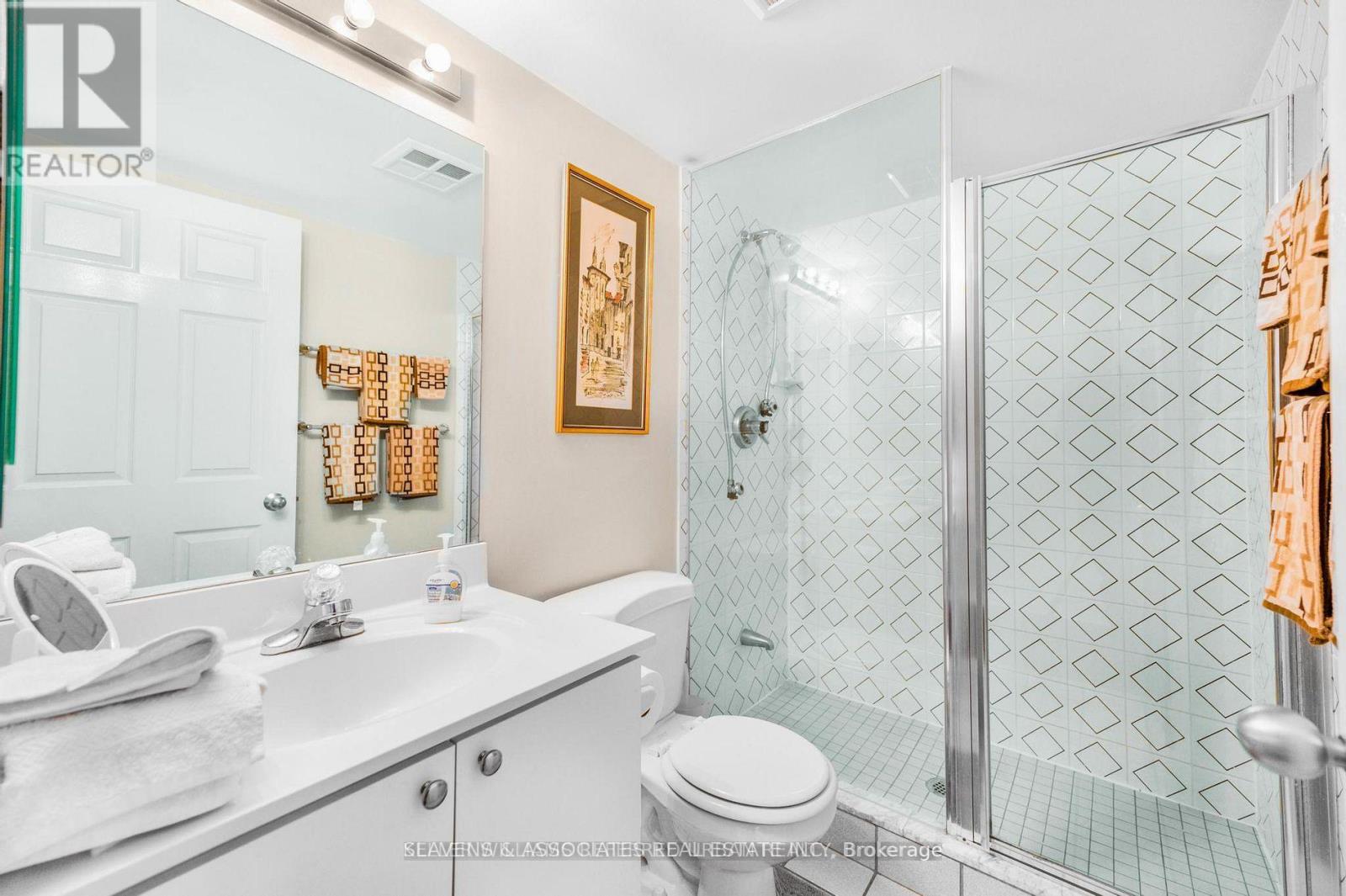 Ph209 - 2 Covington Road, Toronto, Ontario  M6A 3E2 - Photo 18 - C12544276