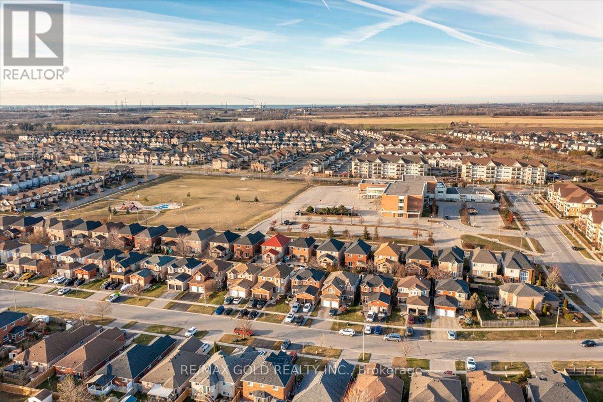 207 - 87 Aspen Springs Drive, Clarington, Ontario  L1C 5J8 - Photo 4 - E12544196