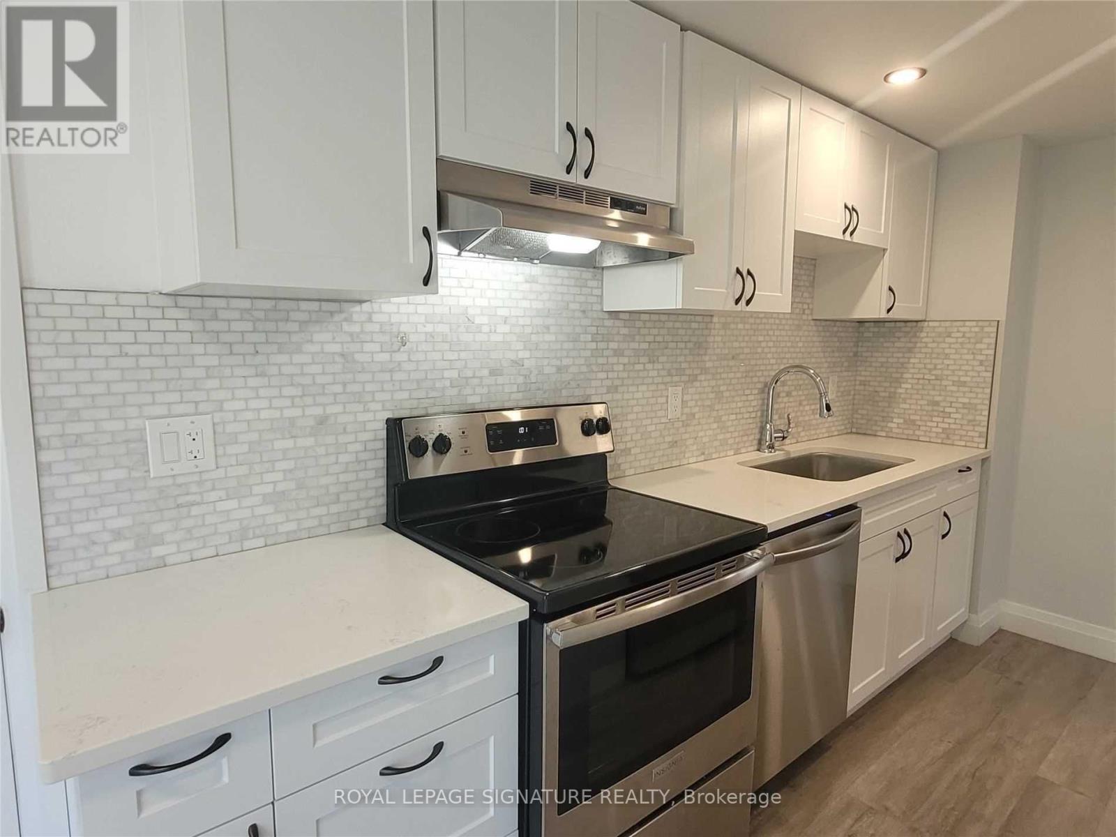 Main - 726 Grandview Drive, Oshawa, Ontario  L1H 7W2 - Photo 3 - E12544228