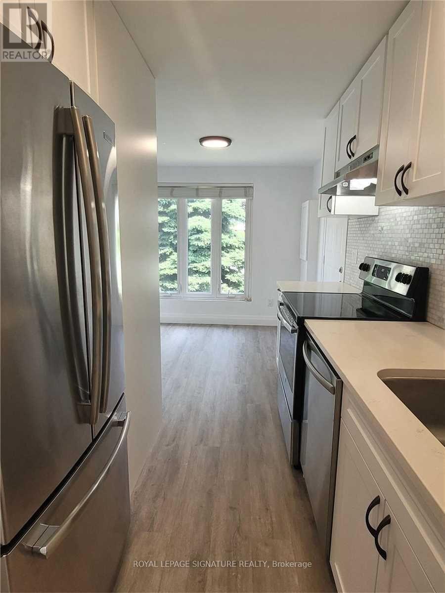 Main - 726 Grandview Drive, Oshawa, Ontario  L1H 7W2 - Photo 4 - E12544228