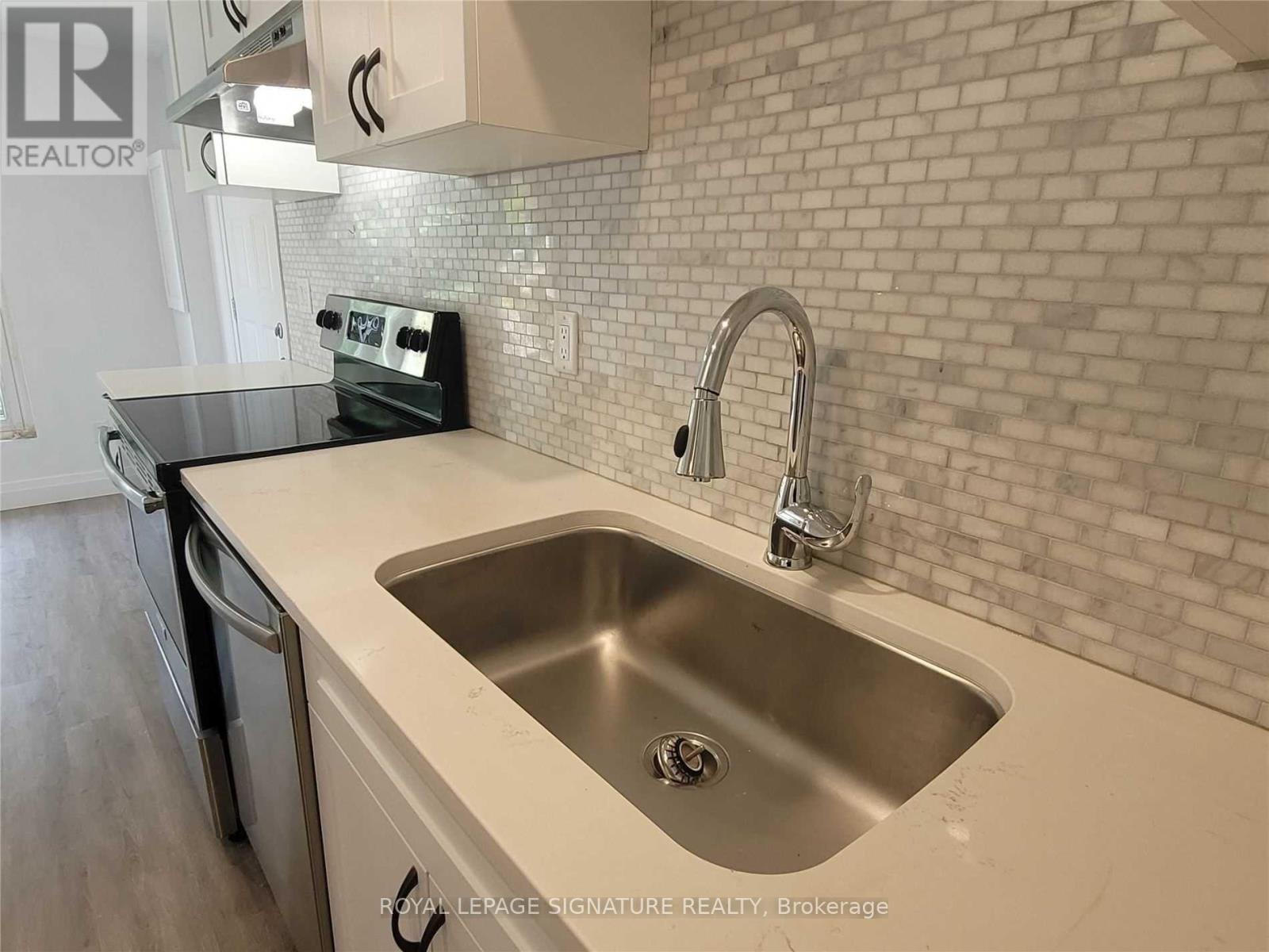 Main - 726 Grandview Drive, Oshawa, Ontario  L1H 7W2 - Photo 5 - E12544228