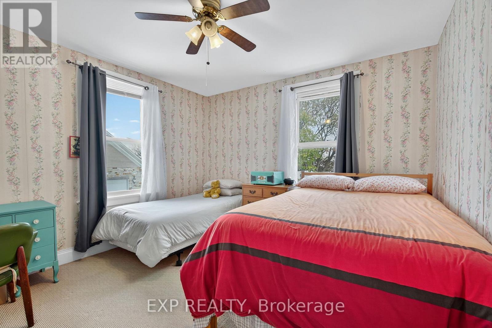 372 Main Street, Prince Edward County, Ontario K0K 3L0 - Photo 24 - X12538820