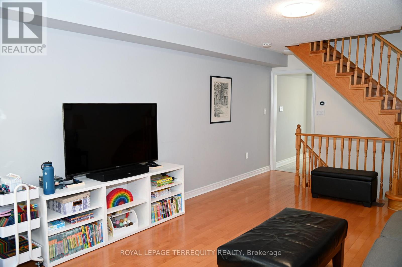 2753 Bur Oak Avenue, Markham, Ontario  L6B 1C8 - Photo 13 - N12544206