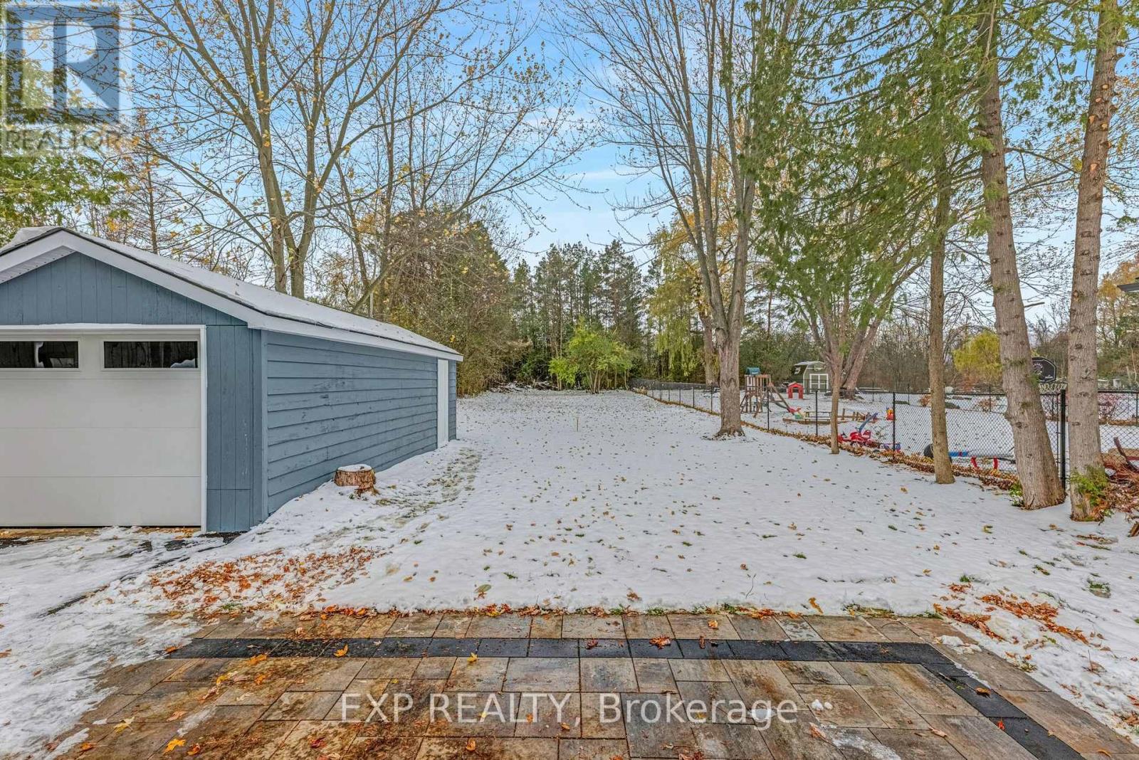 808 Montsell Avenue, Georgina, Ontario  L0E 1S0 - Photo 32 - N12544216