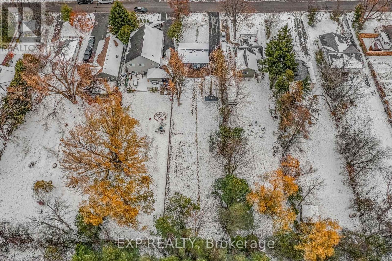 808 Montsell Avenue, Georgina, Ontario  L0E 1S0 - Photo 35 - N12544216