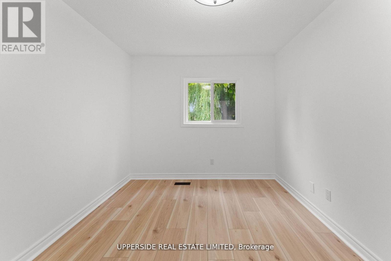 55 Thornbury Circle, Vaughan, Ontario  L4J 5C3 - Photo 22 - N12544250