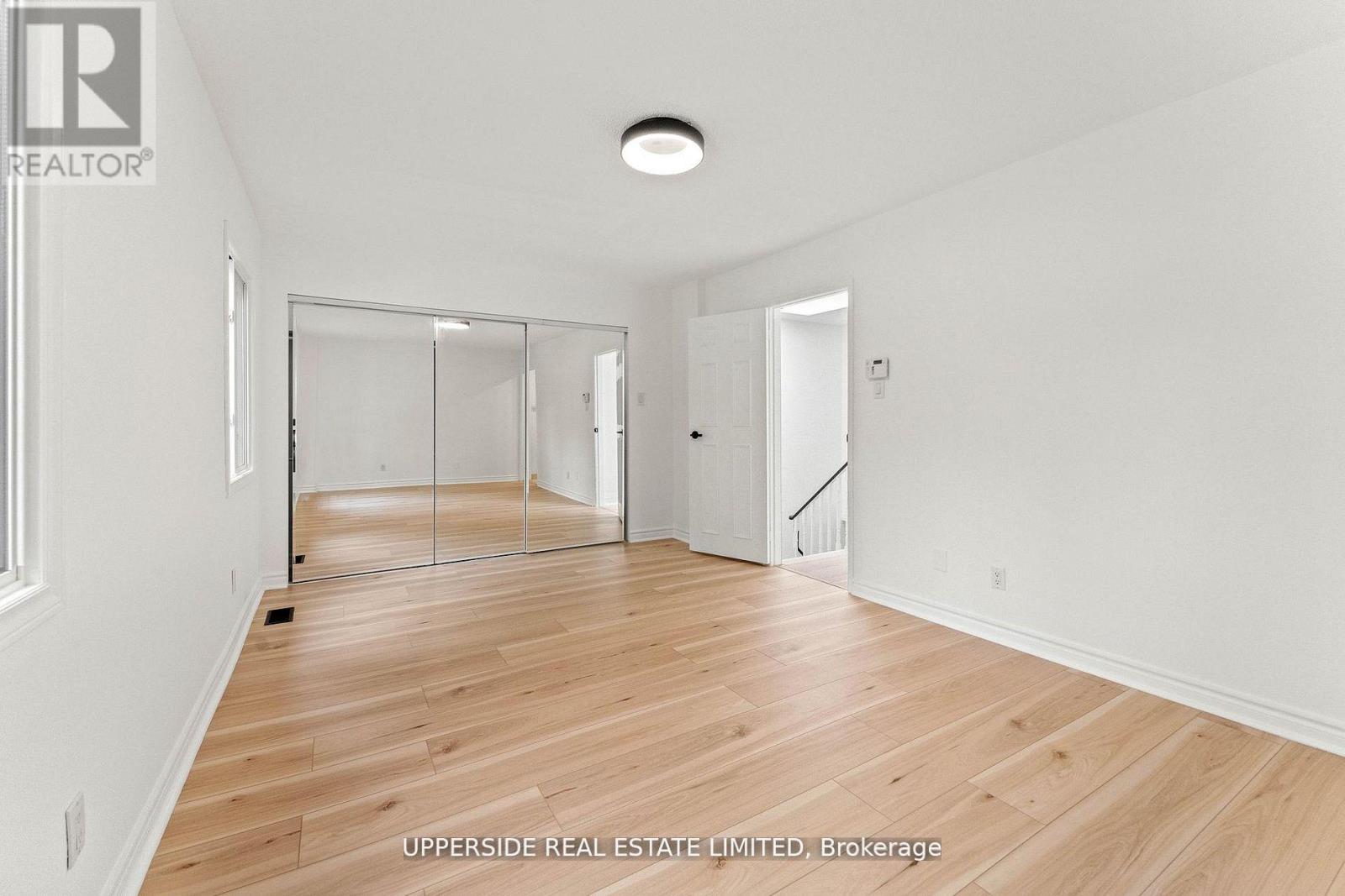 55 Thornbury Circle, Vaughan, Ontario  L4J 5C3 - Photo 25 - N12544250