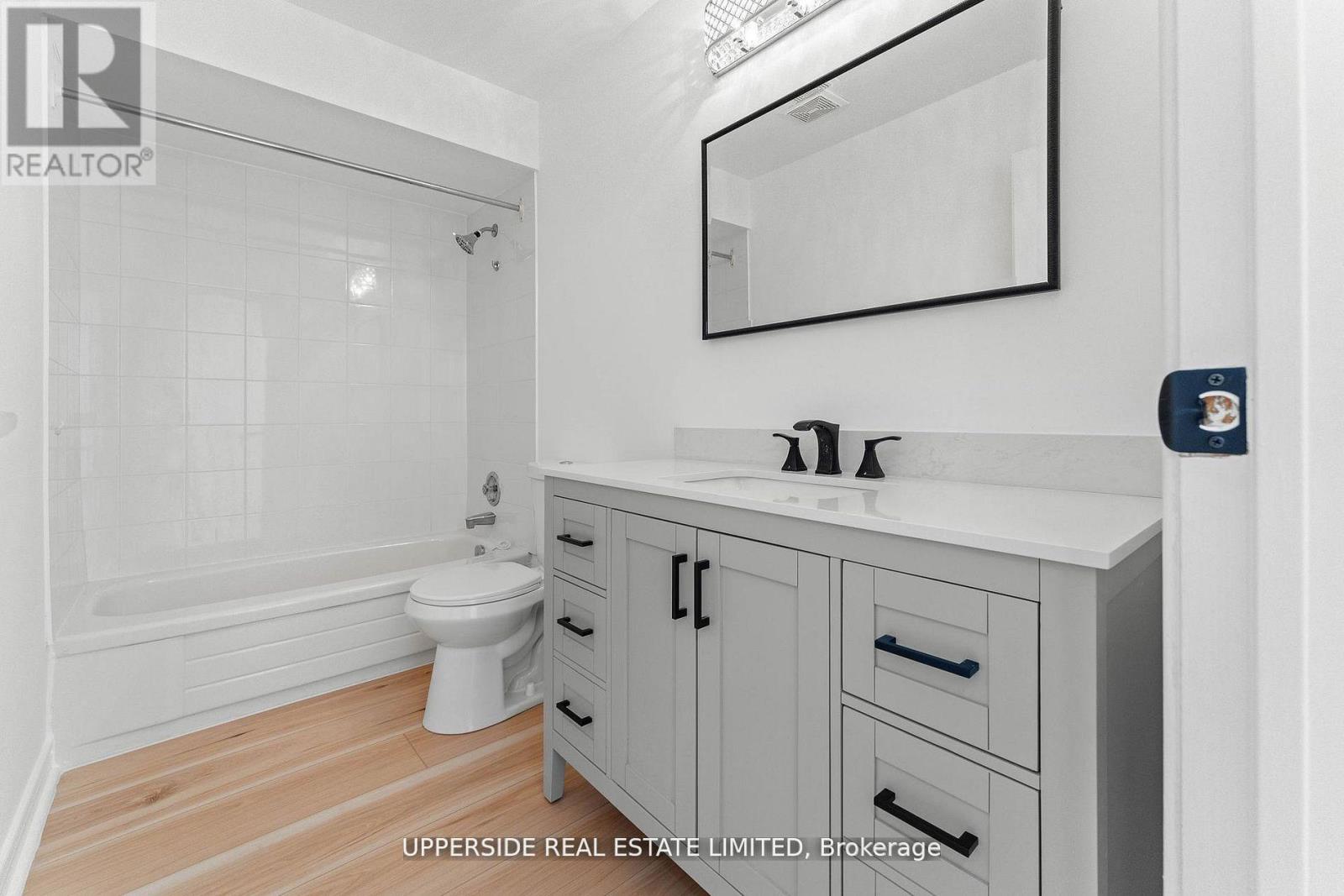 55 Thornbury Circle, Vaughan, Ontario  L4J 5C3 - Photo 27 - N12544250