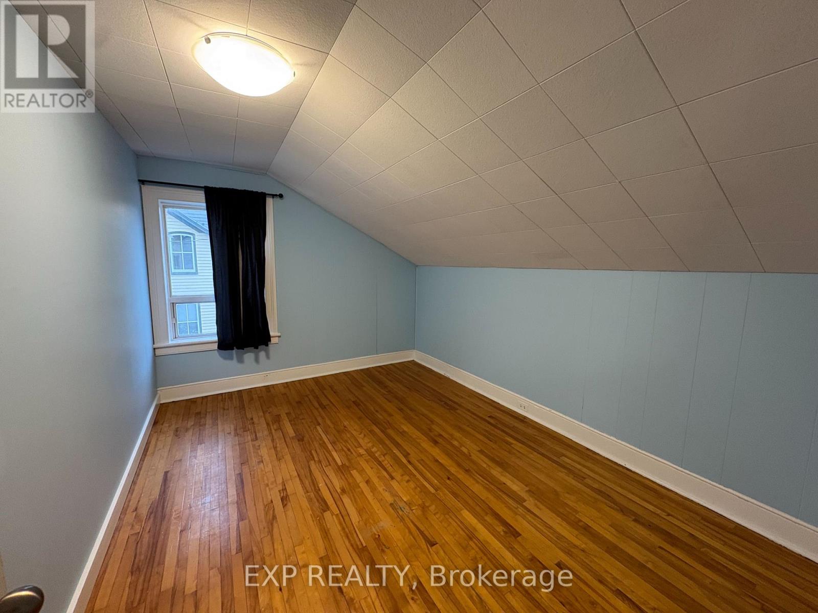 1 - 213 Prospect Street, Newmarket, Ontario  L3Y 3T8 - Photo 20 - N12544290