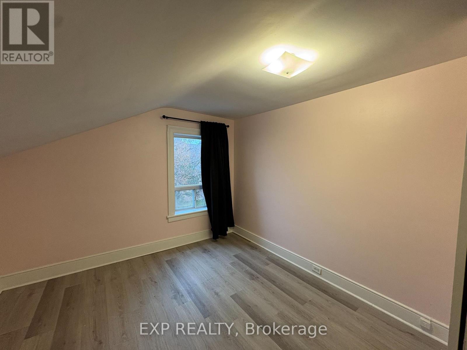 1 - 213 Prospect Street, Newmarket, Ontario  L3Y 3T8 - Photo 22 - N12544290