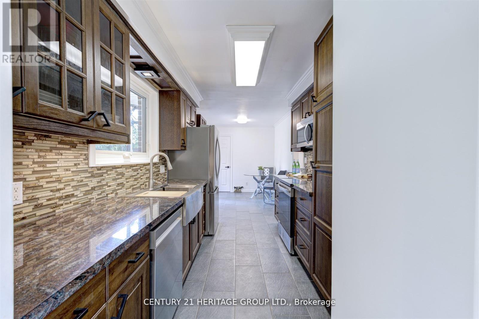 10 Bachly Crescent, King, Ontario  L7B 0E8 - Photo 14 - N12544308