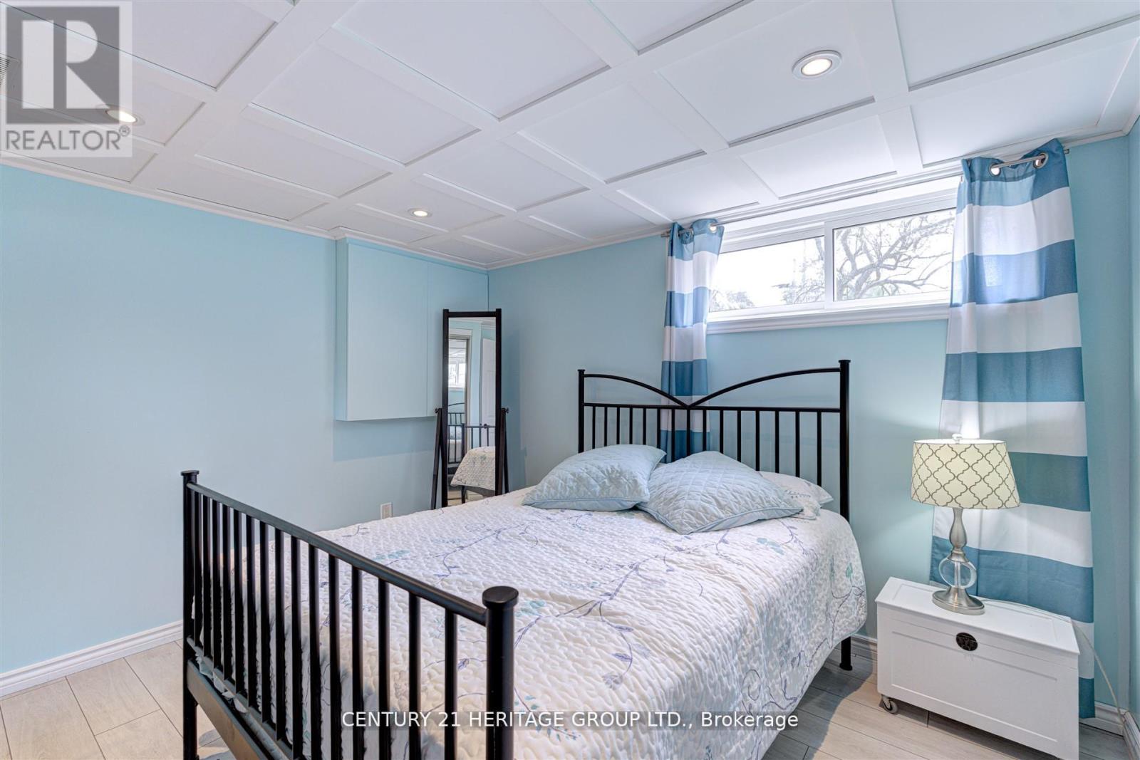 10 Bachly Crescent, King, Ontario  L7B 0E8 - Photo 39 - N12544308