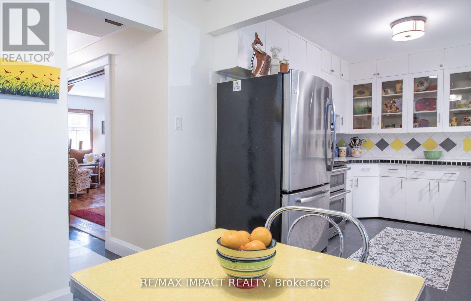 45 Burk Street, Oshawa, Ontario L1J 4C1 - Photo 15 - E12544506