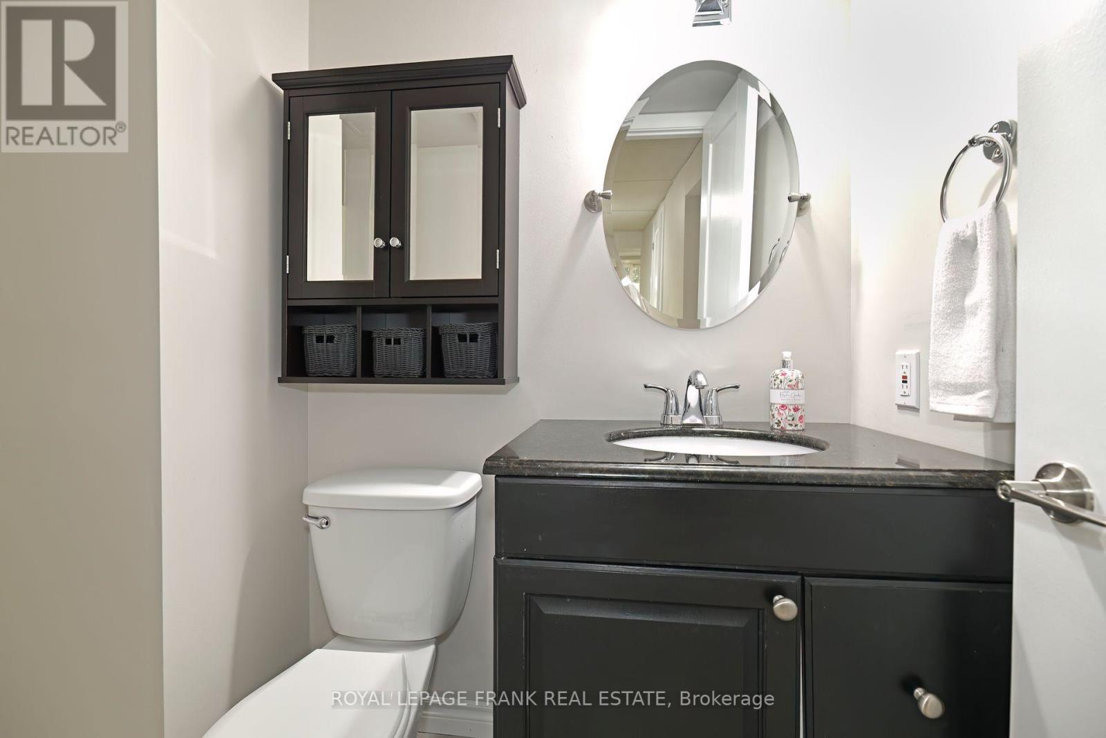 1104 Old Pye Court, Oshawa, Ontario  L1G 7N8 - Photo 15 - E12544518