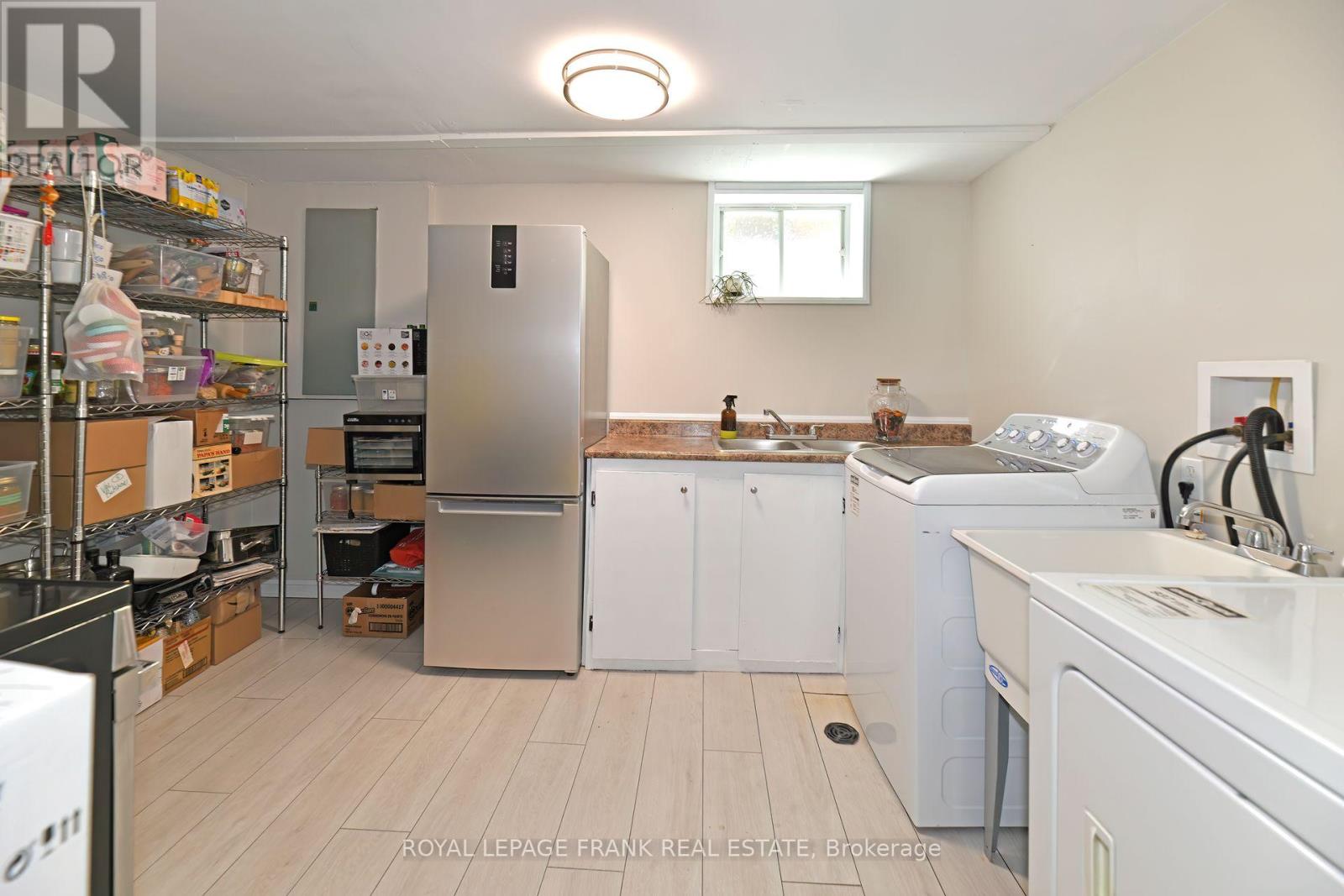 1104 Old Pye Court, Oshawa, Ontario  L1G 7N8 - Photo 17 - E12544518