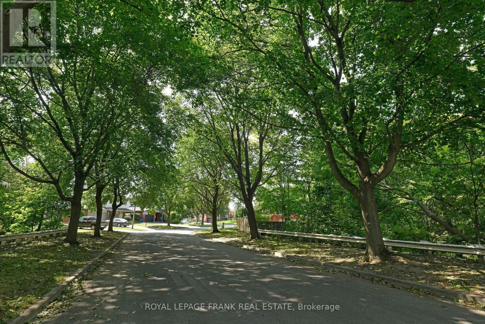 1104 Old Pye Court, Oshawa, Ontario  L1G 7N8 - Photo 25 - E12544518