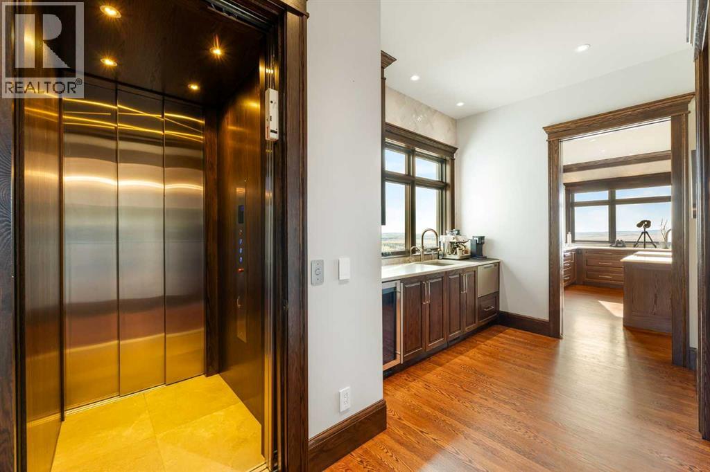 40243 Big Hill Road, Rural Rocky View County, Alberta  T4X 1Z6 - Photo 17 - A2213658