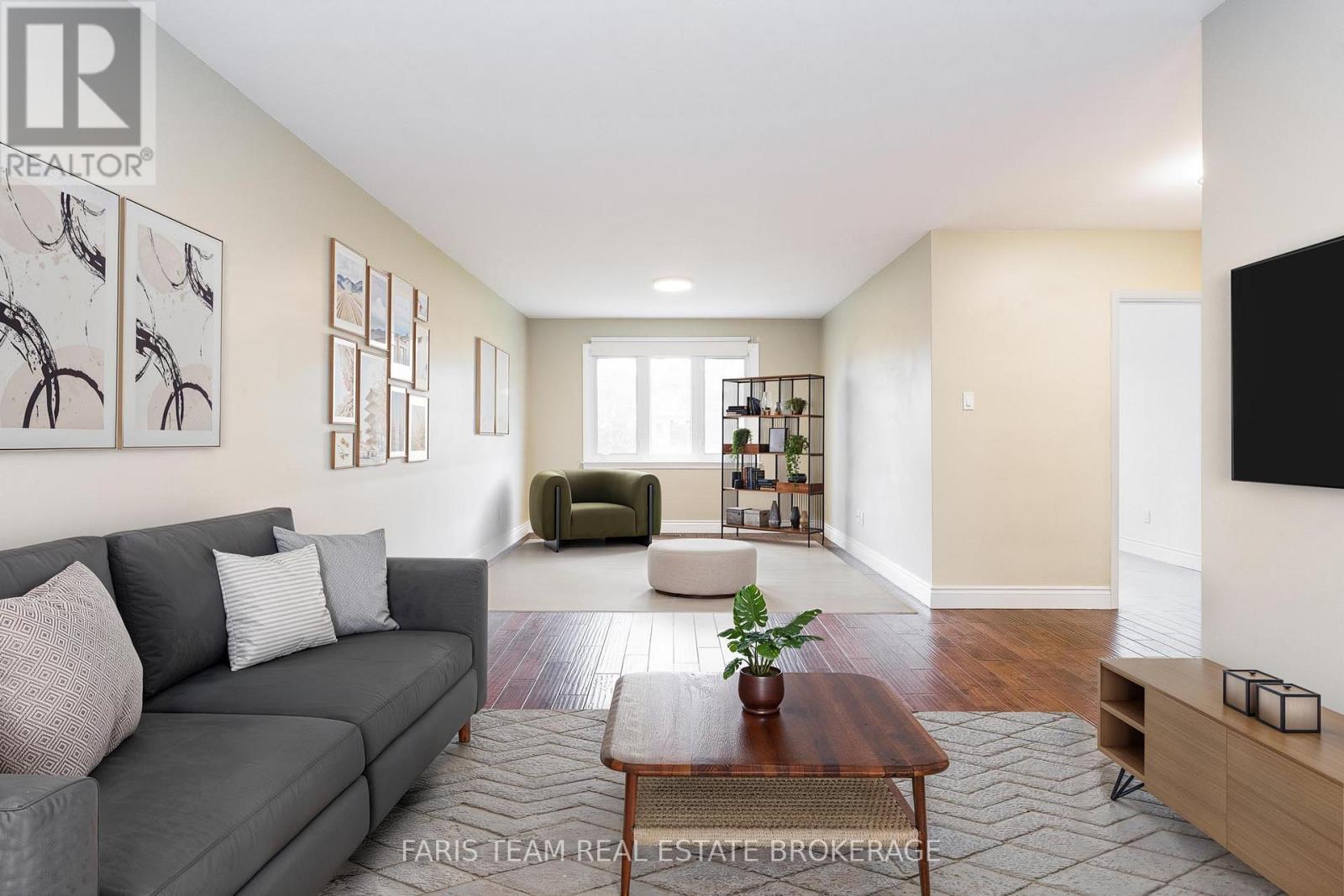 128 Rose Street, Barrie, Ontario  L4M 2T7 - Photo 22 - S12544230