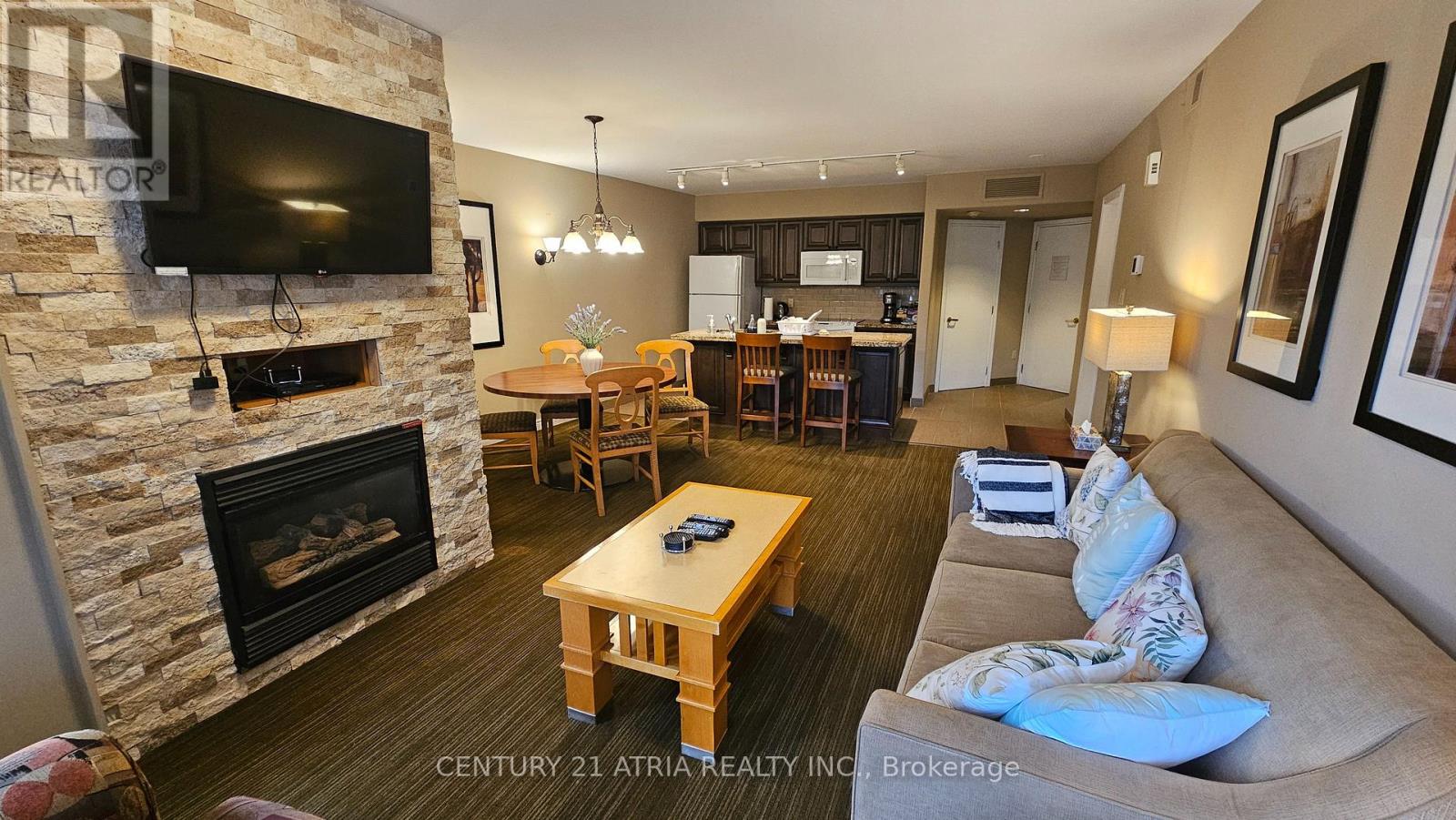 2074/75 - 90 Highland Drive N, Oro-Medonte, Ontario  L0L 2L0 - Photo 3 - S12544282