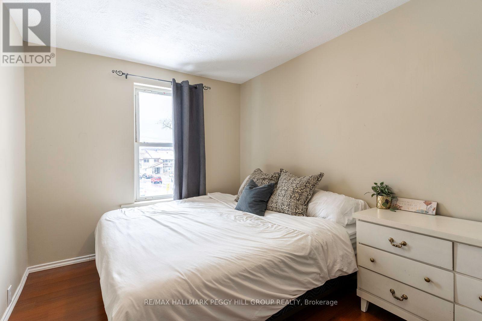 408 Regent Street, Orillia, Ontario  L3V 4C9 - Photo 9 - S12544292