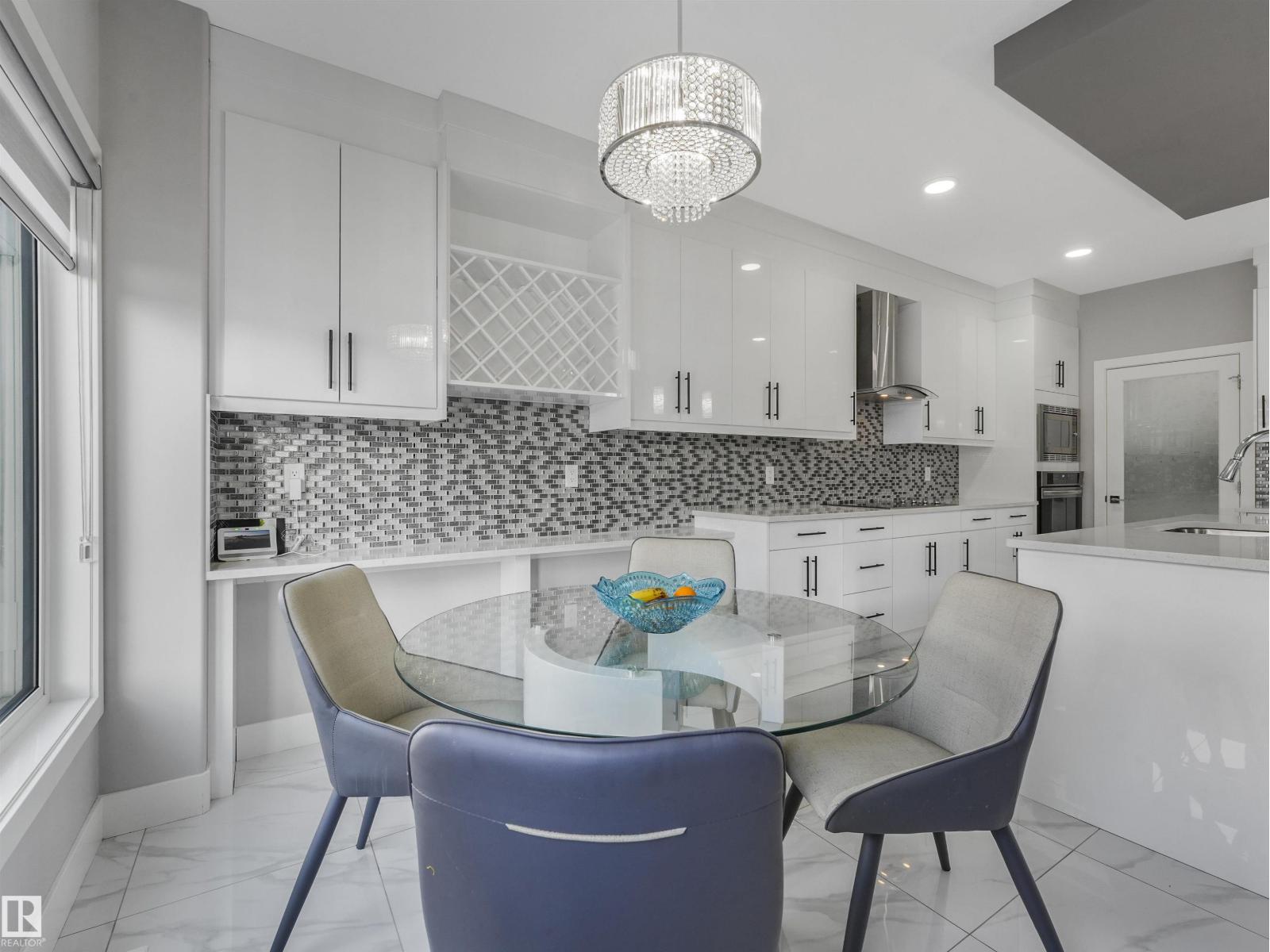 2412 14 Av Nw, Edmonton, Alberta  T6T 2J8 - Photo 13 - E4464156