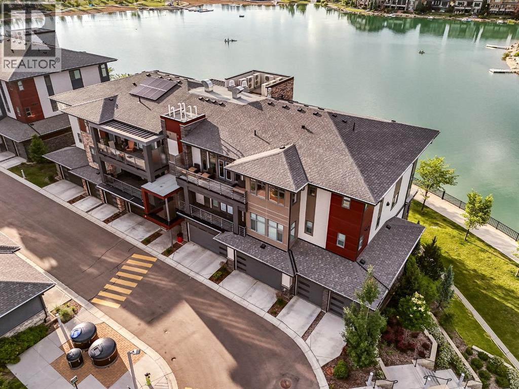 102, 29 Mahogany Circle Se, Calgary, Alberta  T2M 2V7 - Photo 3 - A2233083