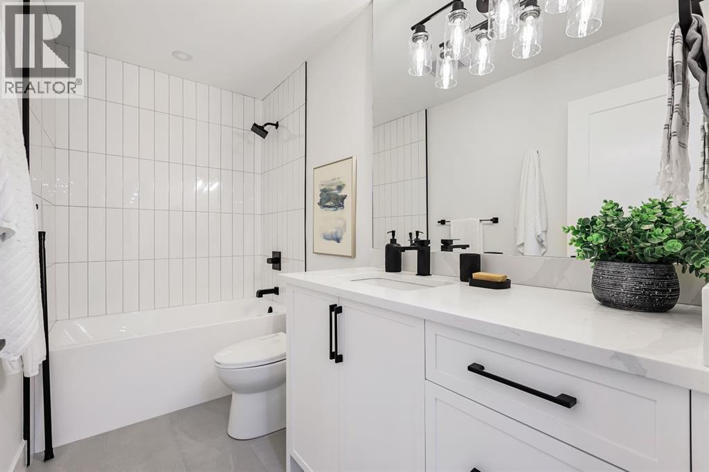 116 Silvercreek Drive Nw, Calgary, Alberta  T3B 4G8 - Photo 30 - A2269977