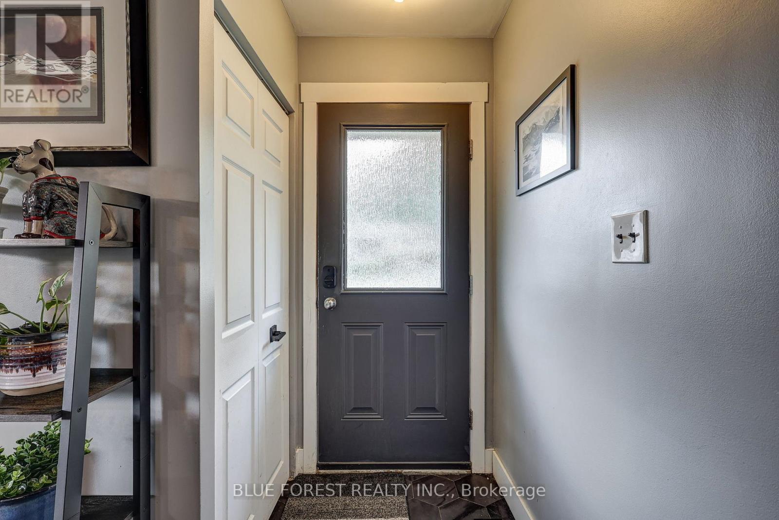 199 Burlington Street, London South, Ontario  N5Z 3V9 - Photo 3 - X12544376