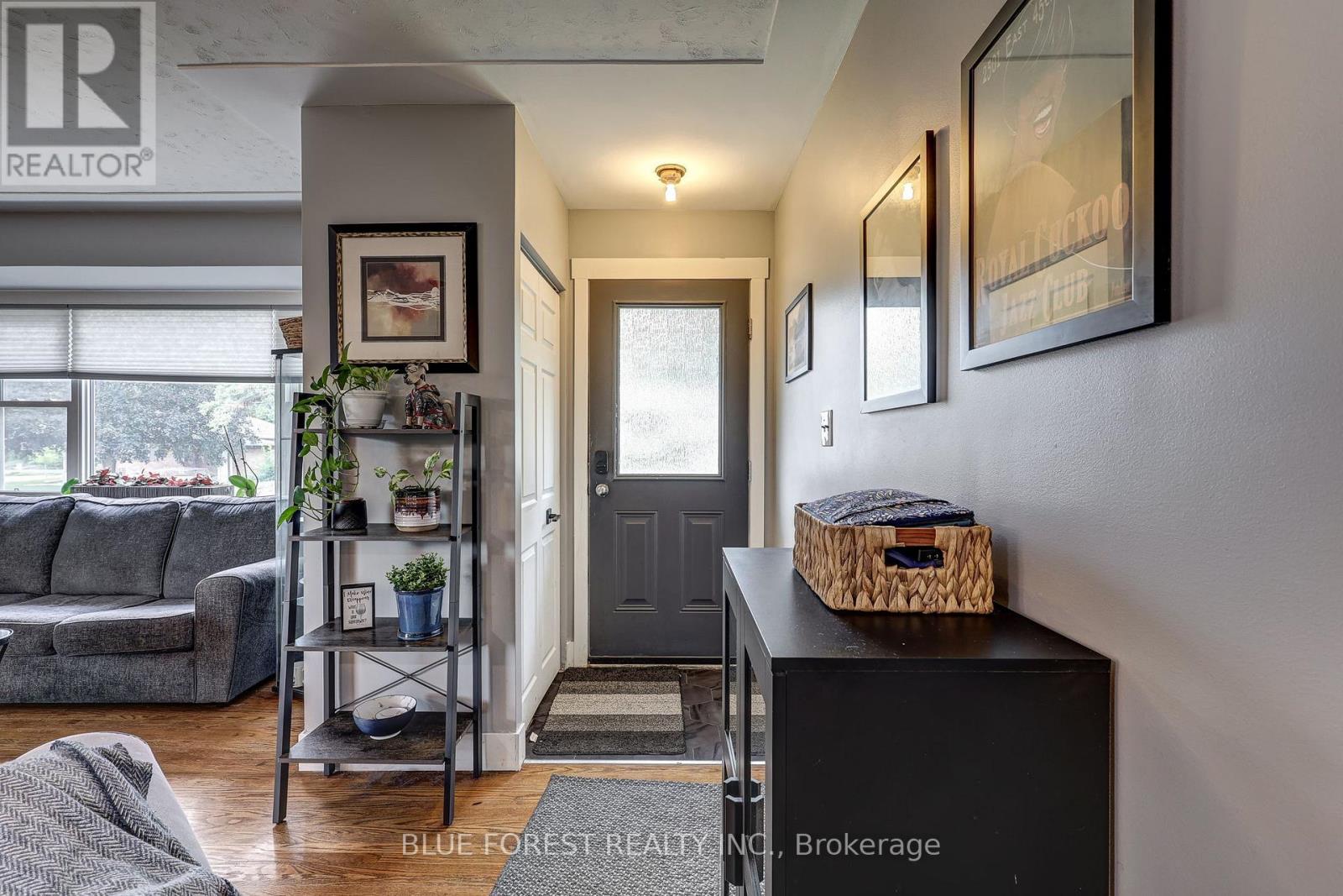 199 Burlington Street, London South, Ontario  N5Z 3V9 - Photo 4 - X12544376