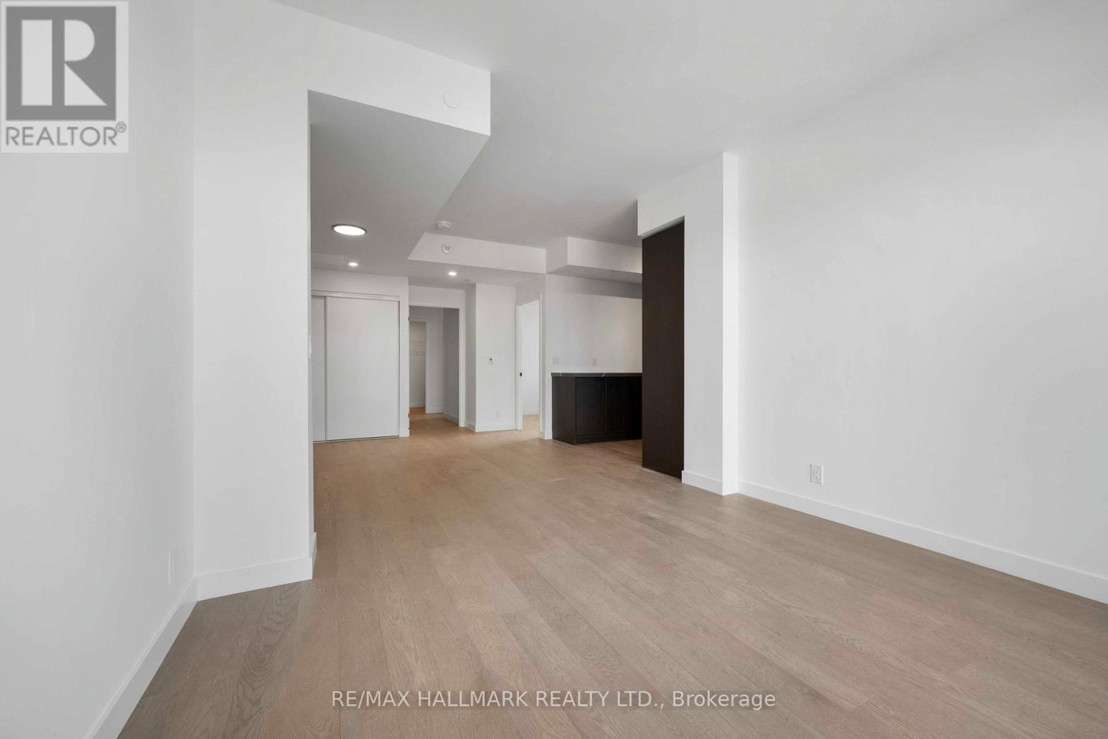 1310 - 1050 Eastern Avenue, Toronto, Ontario  M4L 0B7 - Photo 10 - E12538648