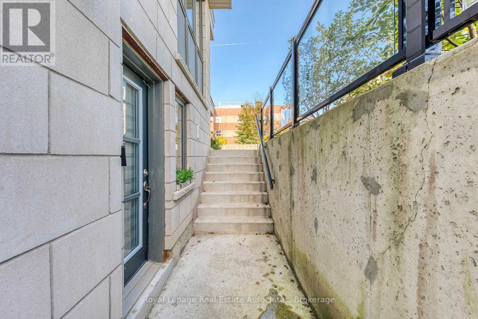 402 - 70 Halliford Place, Brampton, Ontario  L6P 0N5 - Photo 25 - W12544200