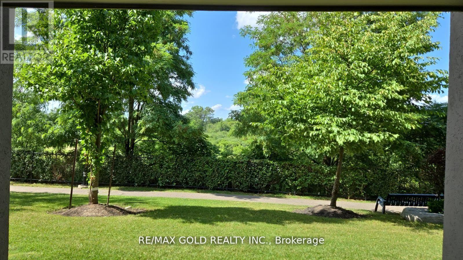 2104 - 6 Dayspring Circle, Brampton, Ontario  L6P 2Z6 - Photo 2 - W12544202