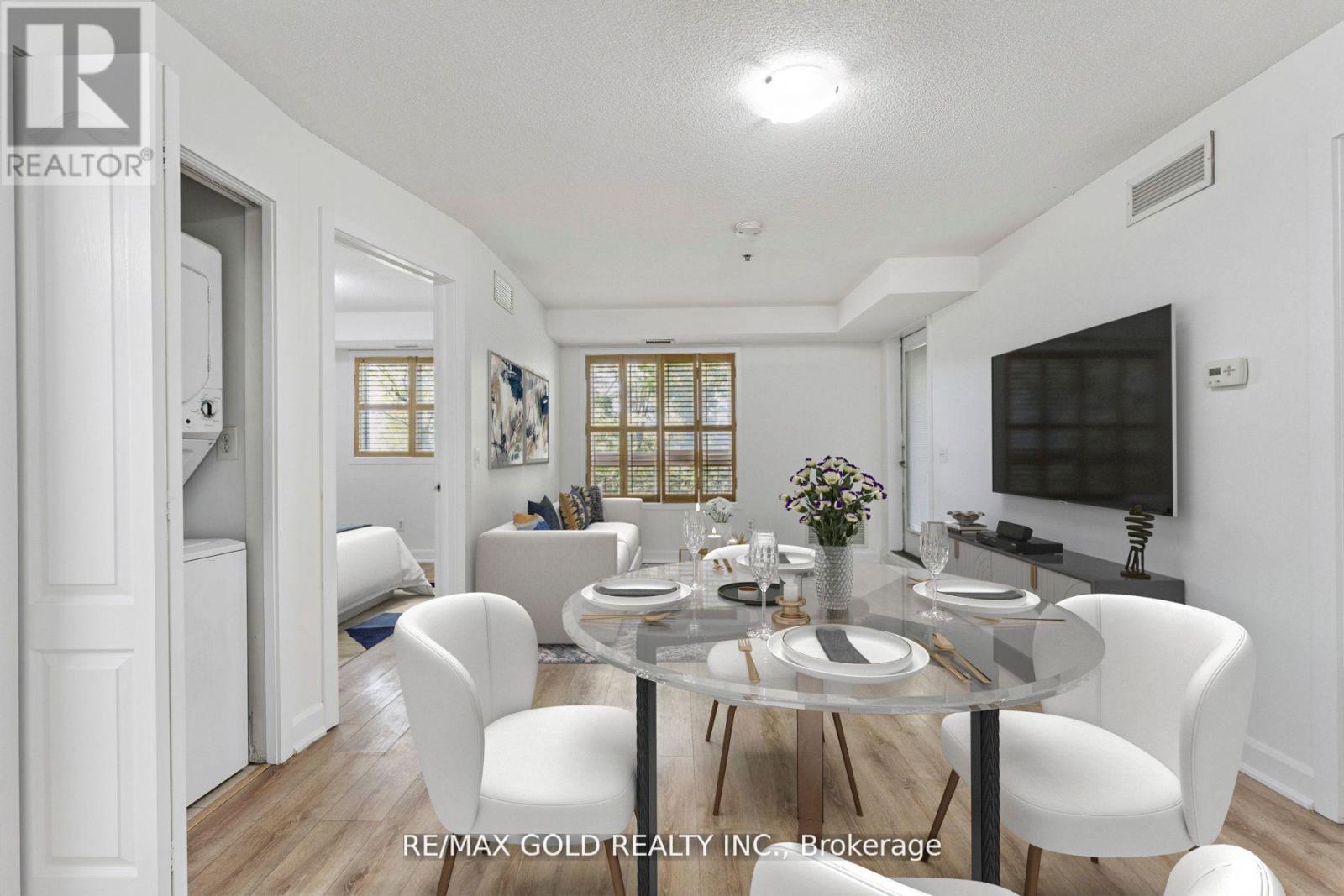 2104 - 6 Dayspring Circle, Brampton, Ontario  L6P 2Z6 - Photo 6 - W12544202