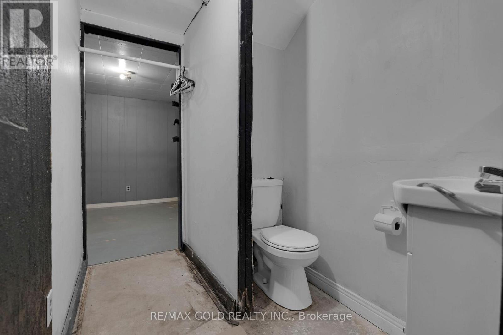 4 Deeside Crescent, Brampton, Ontario  L6T 3L7 - Photo 31 - W12544246