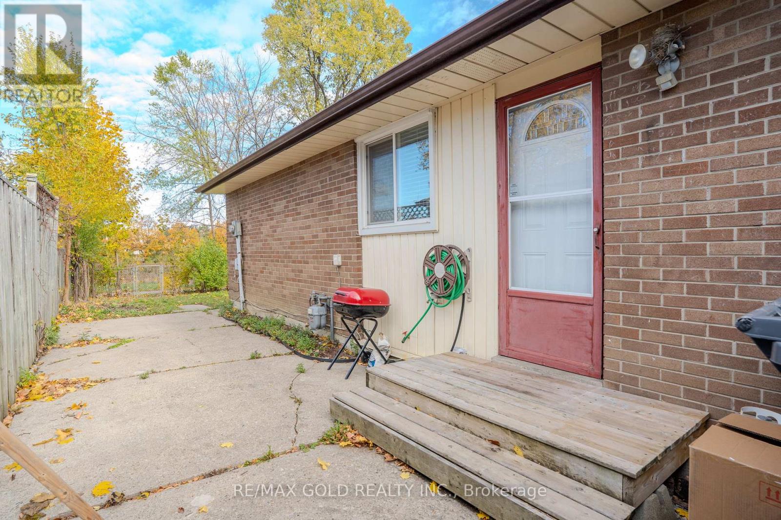 4 Deeside Crescent, Brampton, Ontario  L6T 3L7 - Photo 33 - W12544246