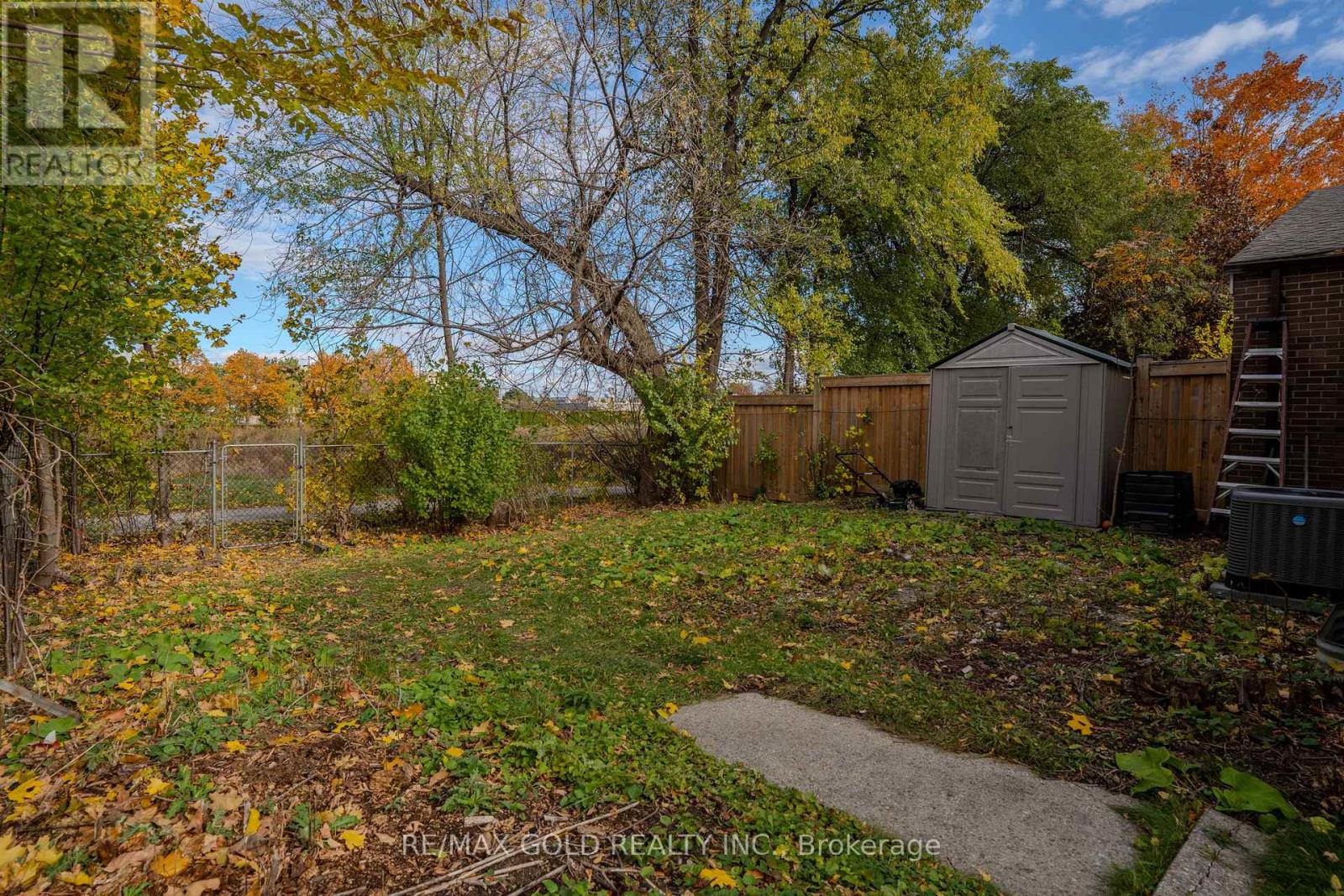 4 Deeside Crescent, Brampton, Ontario  L6T 3L7 - Photo 36 - W12544246