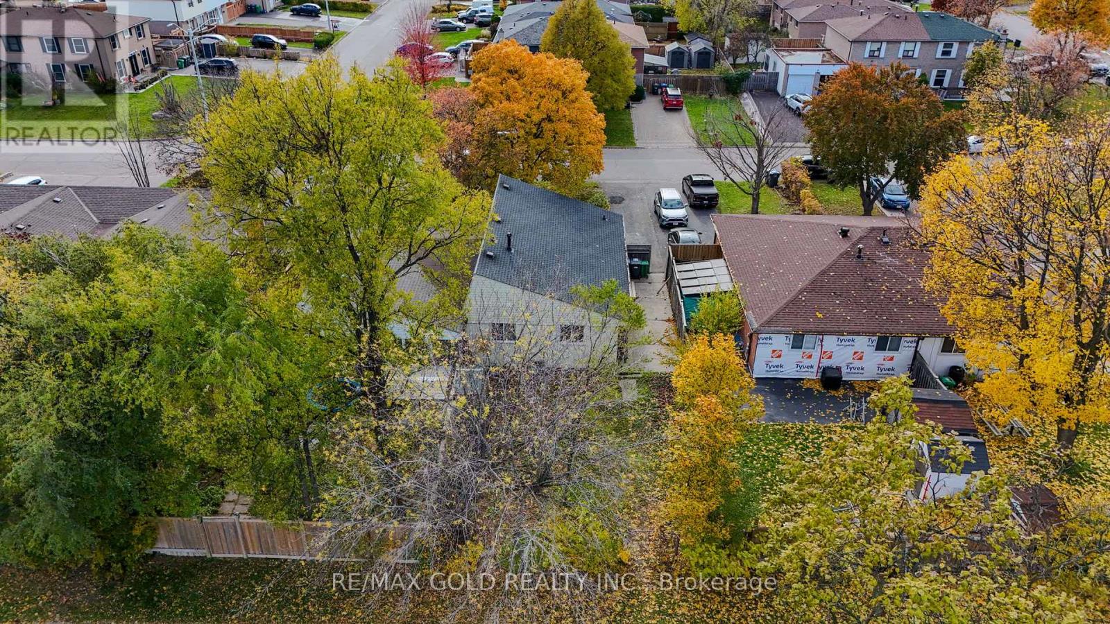 4 Deeside Crescent, Brampton, Ontario  L6T 3L7 - Photo 38 - W12544246