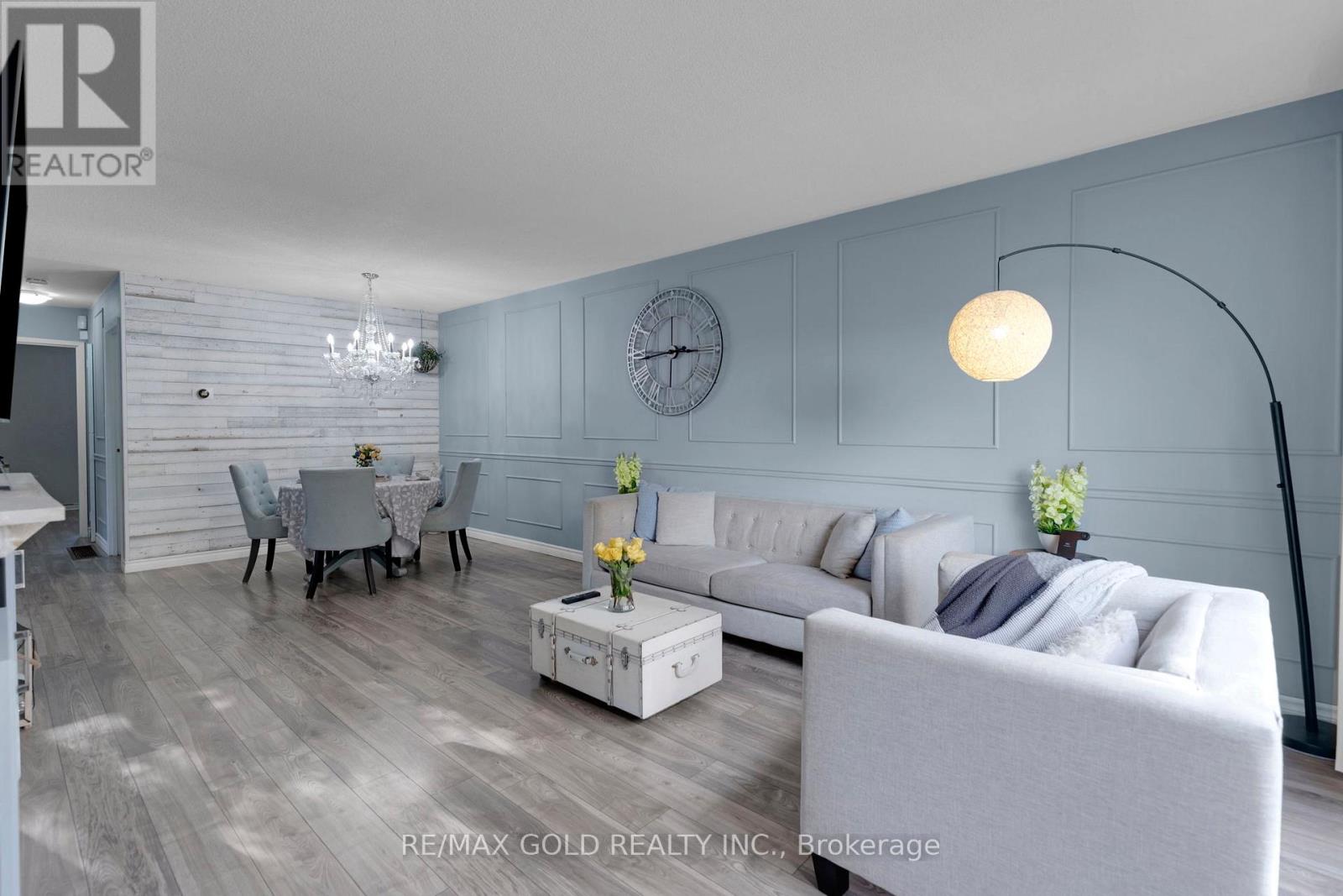 4 Deeside Crescent, Brampton, Ontario  L6T 3L7 - Photo 8 - W12544246