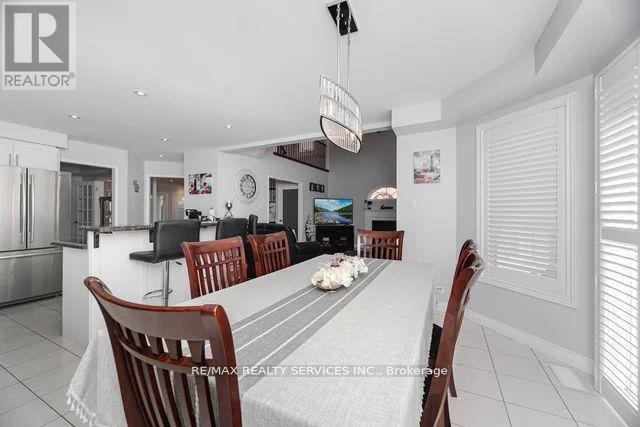 8 Barnes Court, Brampton, Ontario  L7A 1J1 - Photo 16 - W12544278