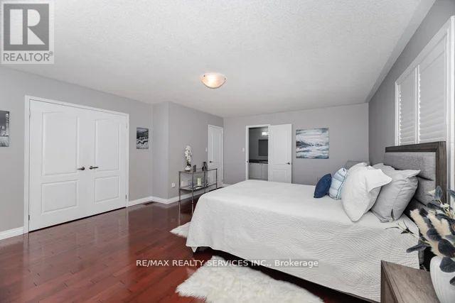 8 Barnes Court, Brampton, Ontario  L7A 1J1 - Photo 33 - W12544278