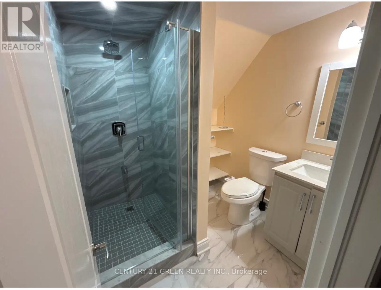 6335 Plowmans Drive, Mississauga, Ontario  L5N 3W1 - Photo 6 - W12544302