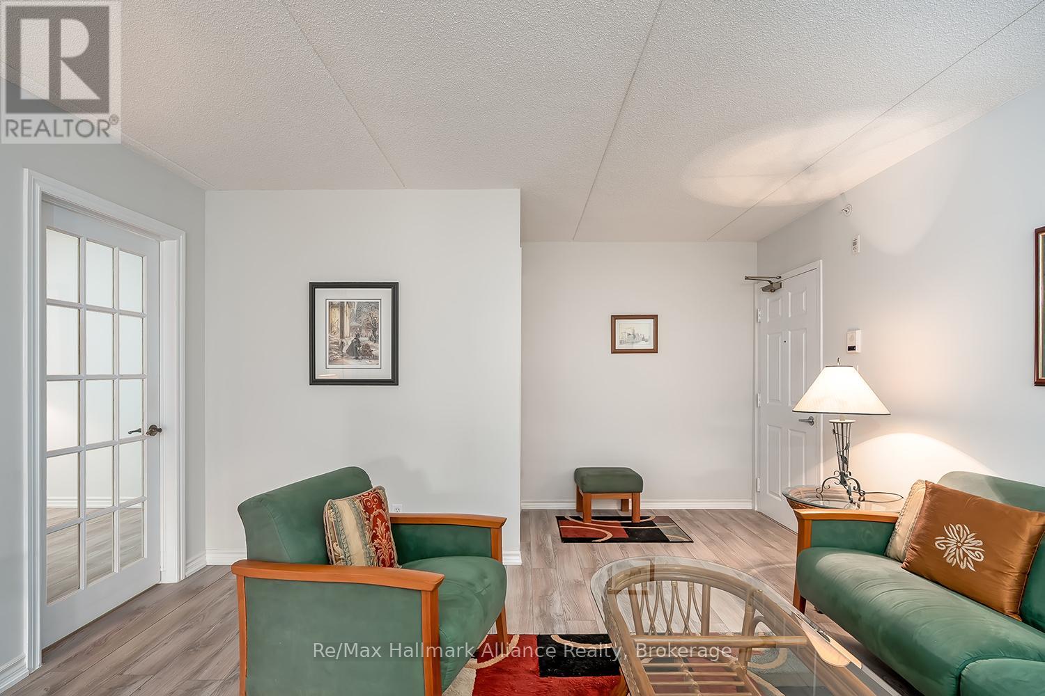 107 - 1820 Walkers Line, Burlington, Ontario  L7M 4V4 - Photo 11 - W12544490