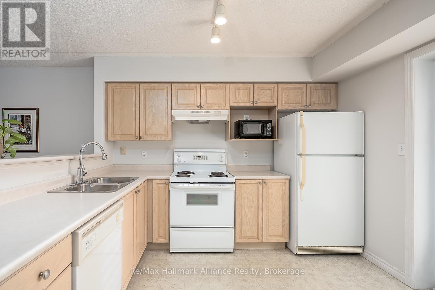 107 - 1820 Walkers Line, Burlington, Ontario  L7M 4V4 - Photo 16 - W12544490