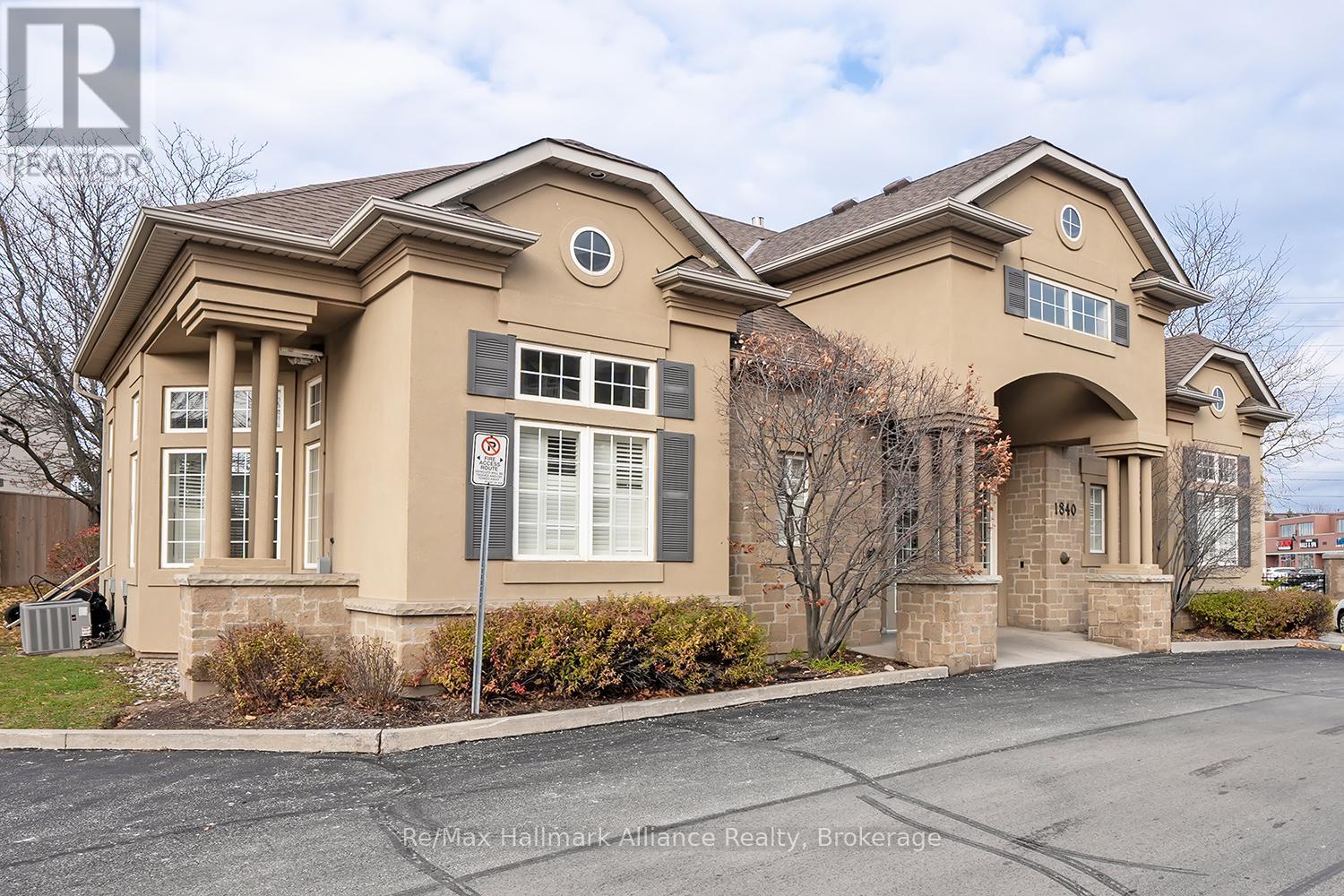 107 - 1820 Walkers Line, Burlington, Ontario  L7M 4V4 - Photo 30 - W12544490