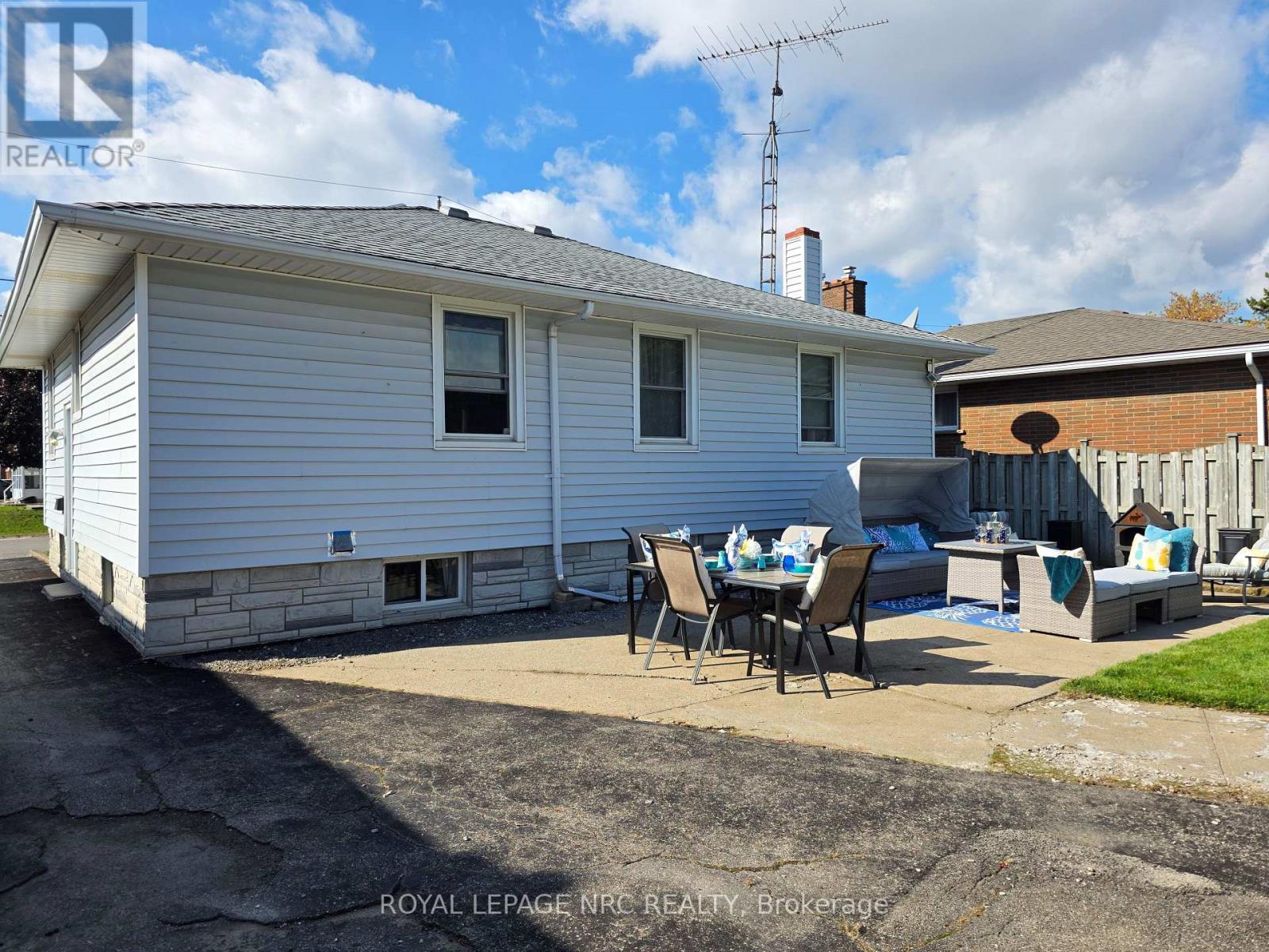 141 Mercury Avenue, Port Colborne, Ontario  L3K 2C8 - Photo 6 - X12544492