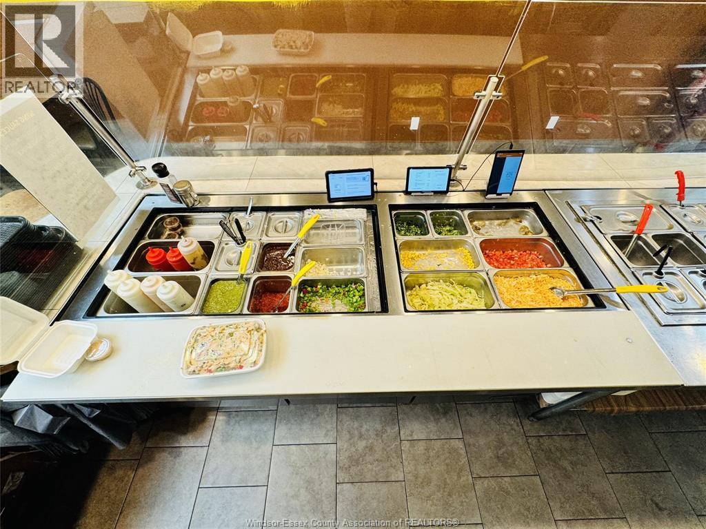 2130 Wyandotte Street West, Windsor, Ontario N9B 1J9 - Photo 10 - 25028767