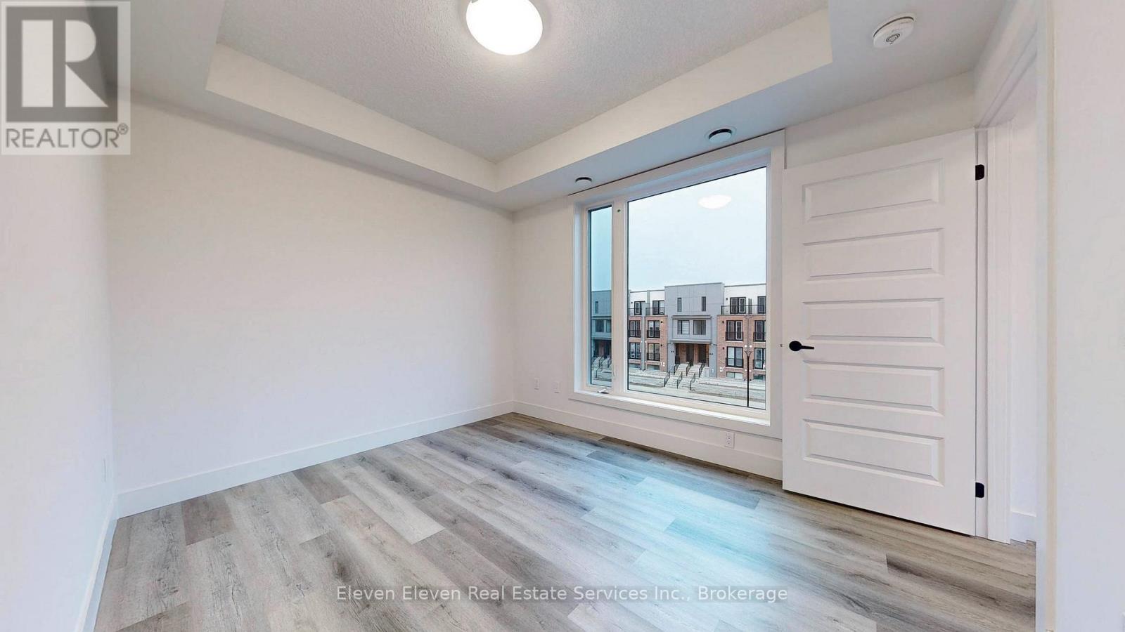 301 - 107 Roger Street, Waterloo, Ontario  N2J 0G3 - Photo 10 - X12544298