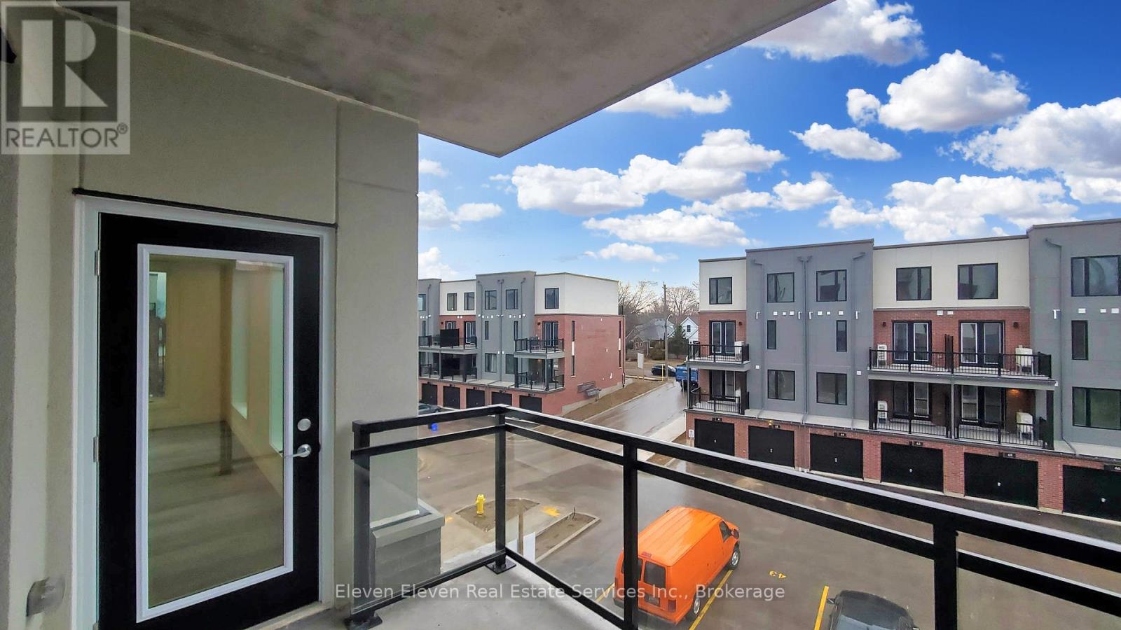 301 - 107 Roger Street, Waterloo, Ontario  N2J 0G3 - Photo 17 - X12544298