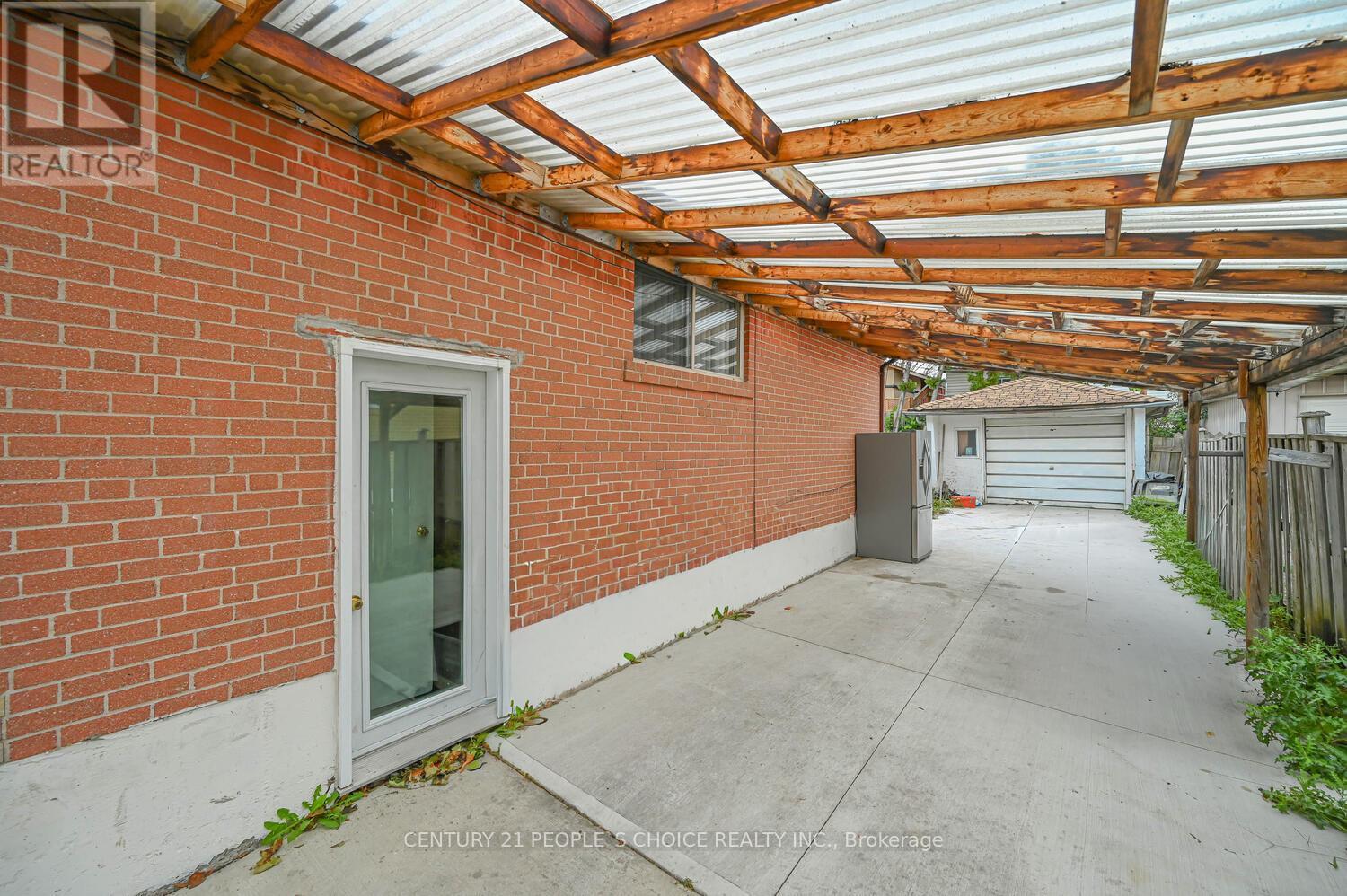 196 Taysham Crescent, Toronto, Ontario  M9V 1X7 - Photo 46 - W12543132